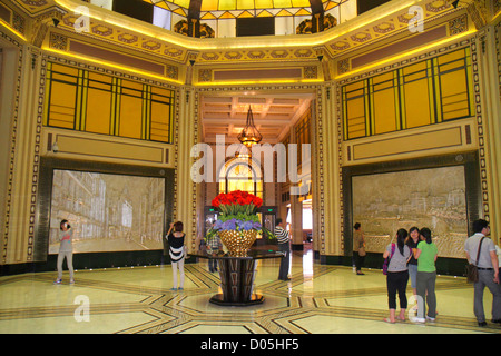 Shanghai China,Chinese Huangpu District,The Bund,Zhongshan Road,National Day Golden Week,Asian man men male,woman female women,Fairmont Peace,hotel,Sa Stock Photo