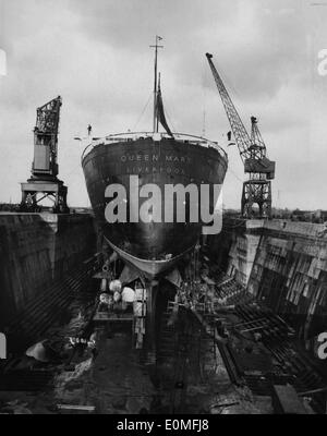 RMS Queen Mary ocean liner at King George V graving dock Stock Photo