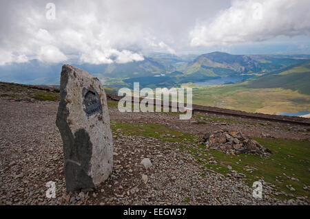 Looking west from the path en route to the summit of Snowdon in the Snowdonia National Park Stock Photo