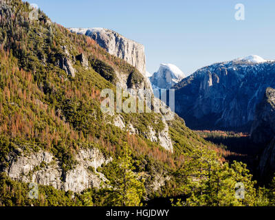 Yosemite Valley from Tunnel View on a bright winter’s day in December 2016. Stock Photo