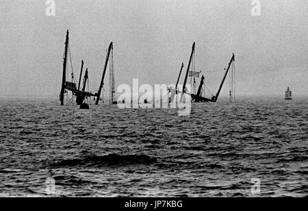 AJAXNETPHOTO. 31ST AUGUST, 1975. SHEERNESS, ENGLAND. - BOMB SHIPWRECK - REMAINS OF WORLD WAR II AMERICAN LIBERTY SHIP S.S. RICHARD MONTGOMERY WHICH SANK OFF NORE SANDBANK IN THE THAMES ESTUARY AUGUST 1944. SHIP'S CARGO INCLUDED MORE THAN 6000 TONS OF MUNITIONS. PHOTO:JONATHAN EASTLAND/AJAX REF:7531089 12 Stock Photo