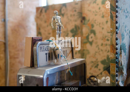 Star Wars figures on a vintage checkout till, in a retro vintage shop in the UK. Stock Photo