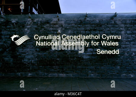 Night pictures of the Senedd, The National Assembly for Wales, and the Pier Head Building, Cardiff Bay, South Wales Stock Photo