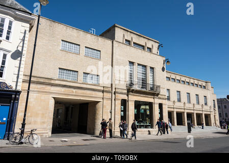 The Weston Library is part of the Bodleian Library, the main research library of the University of Oxford in Broad Street in Oxford, Oxfordshire, Brit Stock Photo