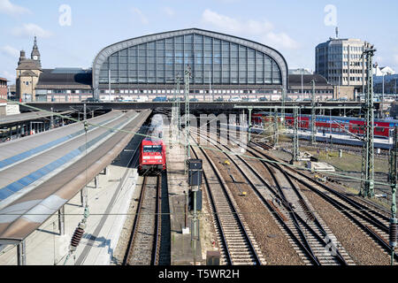 Hamburg Hauptbahnhof (main station). With an average of 550,000 passengers a day, it is Germany's busiest railway station. Stock Photo