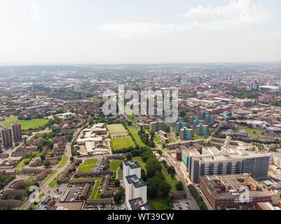 Aerial photo of the St. James's University Hospital in Leeds, West Yorkshire, England, showing the Hospital, A&E entrance and grounds and also the Lee Stock Photo