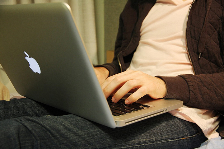 laptop desk for 17 laptop