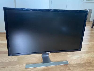 Samsung U28D590 – Màn hình 4K Ultra HD 28 inch