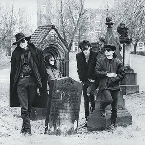 Imagen de 'The Sisters of Mercy'