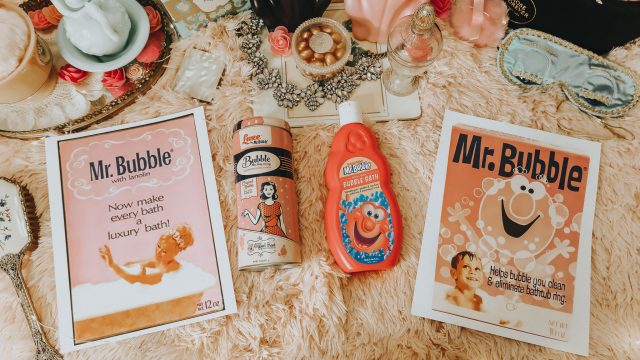 Vintage bubble baths you can still buy today, Vintage Bath products, vintage calgon, vintage beauty products, Vintage beauty products you can still buy today 