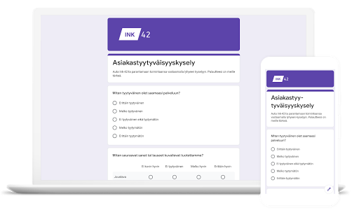 Kannettavalla tietokoneella ja puhelimella näkyy Google Formsin käyttöliittymä.
