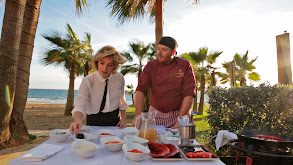 Cochinillo segoviano, paella de mariscos en Marbella y bacalao en San Sebastián thumbnail