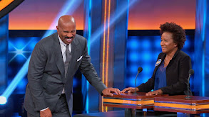 NFLPA Veterans vs. NFLPA Rookies and Wanda Sykes vs. Nia Vardalos thumbnail