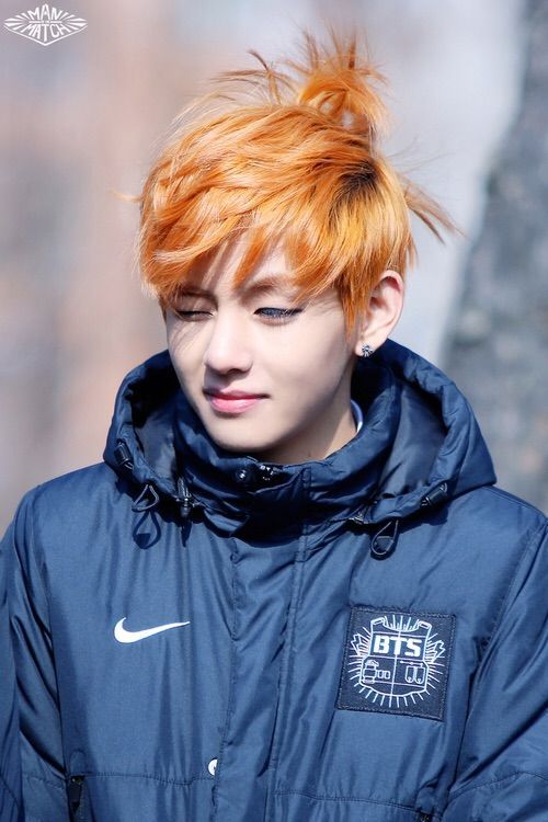 Proof That BTS V Looks Good In Any Hair Color - Koreaboo