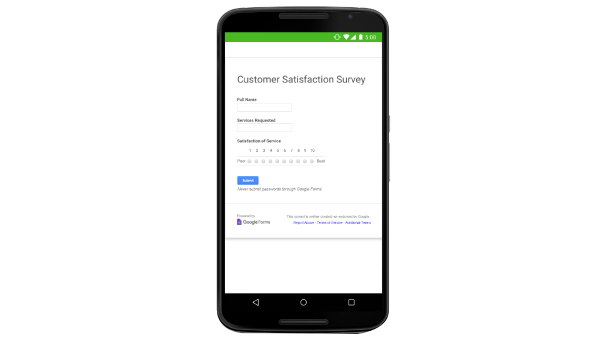 Google 表单界面，显示了一个带有回答字段、名为“Customer Satisfaction Survey”（客户满意度调查）的调查问卷。