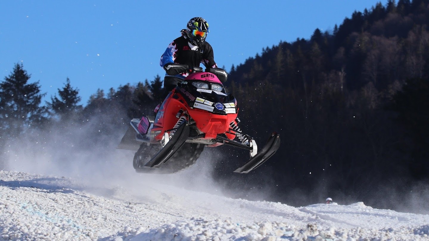 Watch FIM Snowcross live