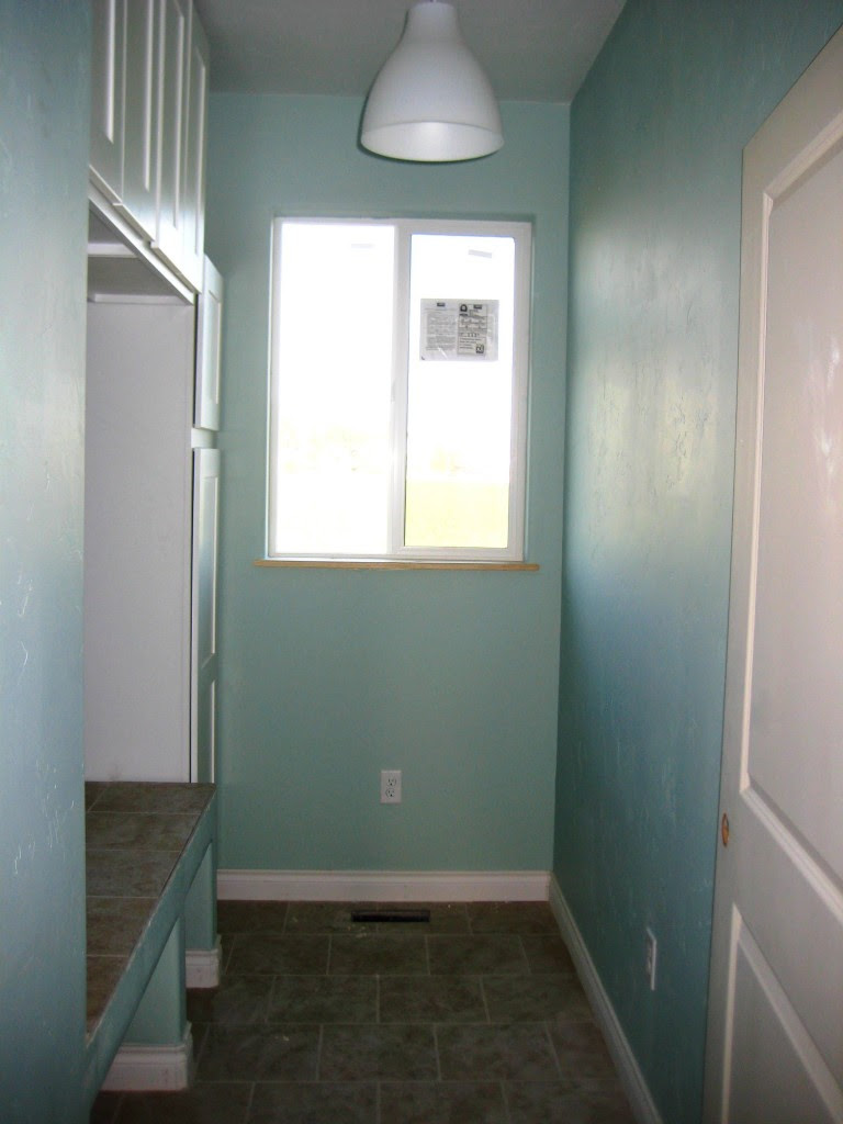 New Laundry Room Paint - The Wood Grain Cottage