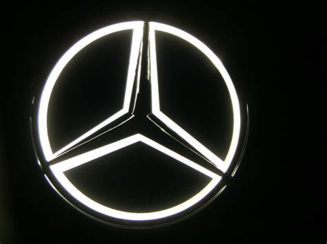 white universal replica led illuminated star emblem