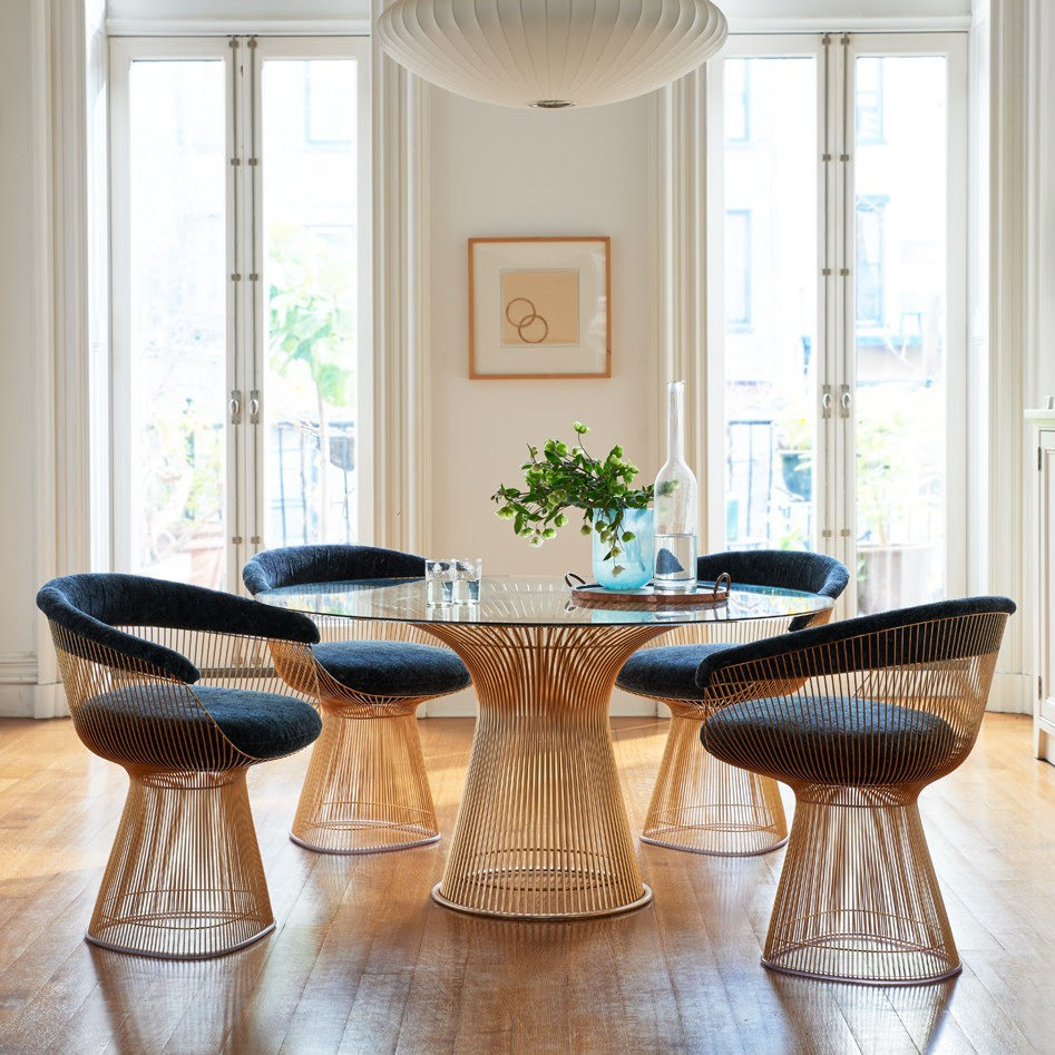 51 Pedestal Dining Tables That Offer Maximum Style And Chair Space