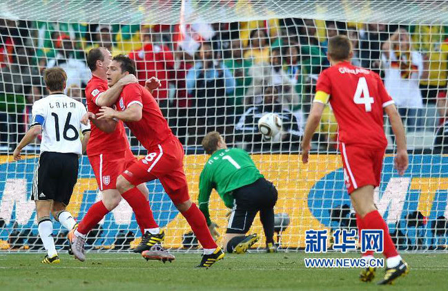 picture Germany England Goal Disallowed http www china org cn sports 2010worldcup 2010 06 28 content 20367923 htm