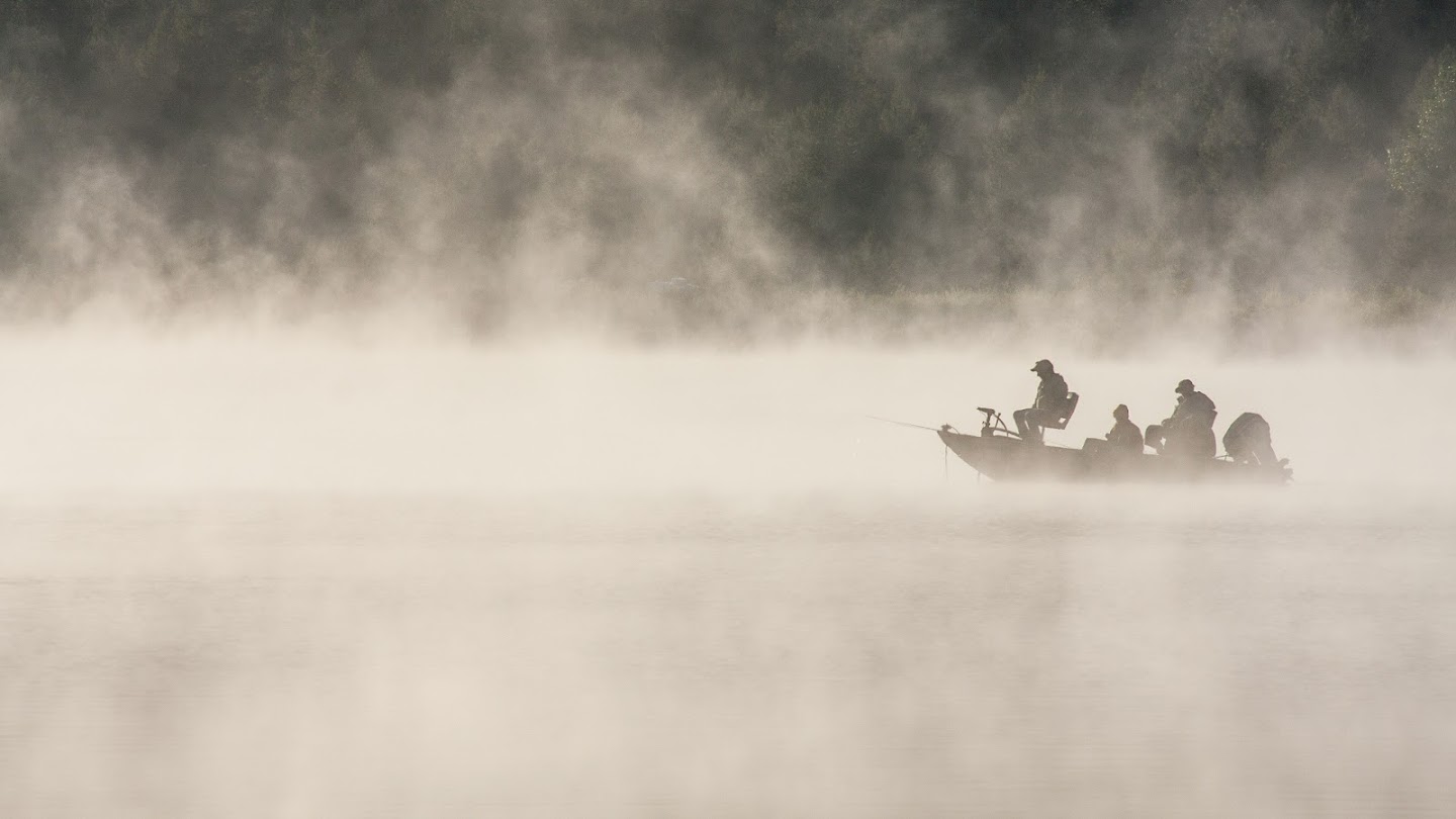 Watch Fishing the Midwest live