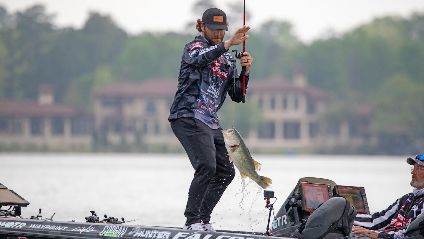 Watch Major League Fishing live