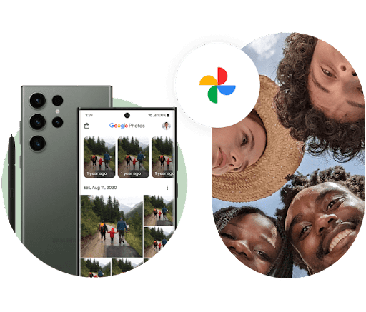 Imagem de quatro amigos sorrindo e olhando para baixo. No canto inferior esquerdo está a parte traseira de um Galaxy S23 Ultra e a tela do Google Fotos mostrando a mesma imagem várias vezes. No canto superior direito, o ícone do Google Fotos é mostrado.