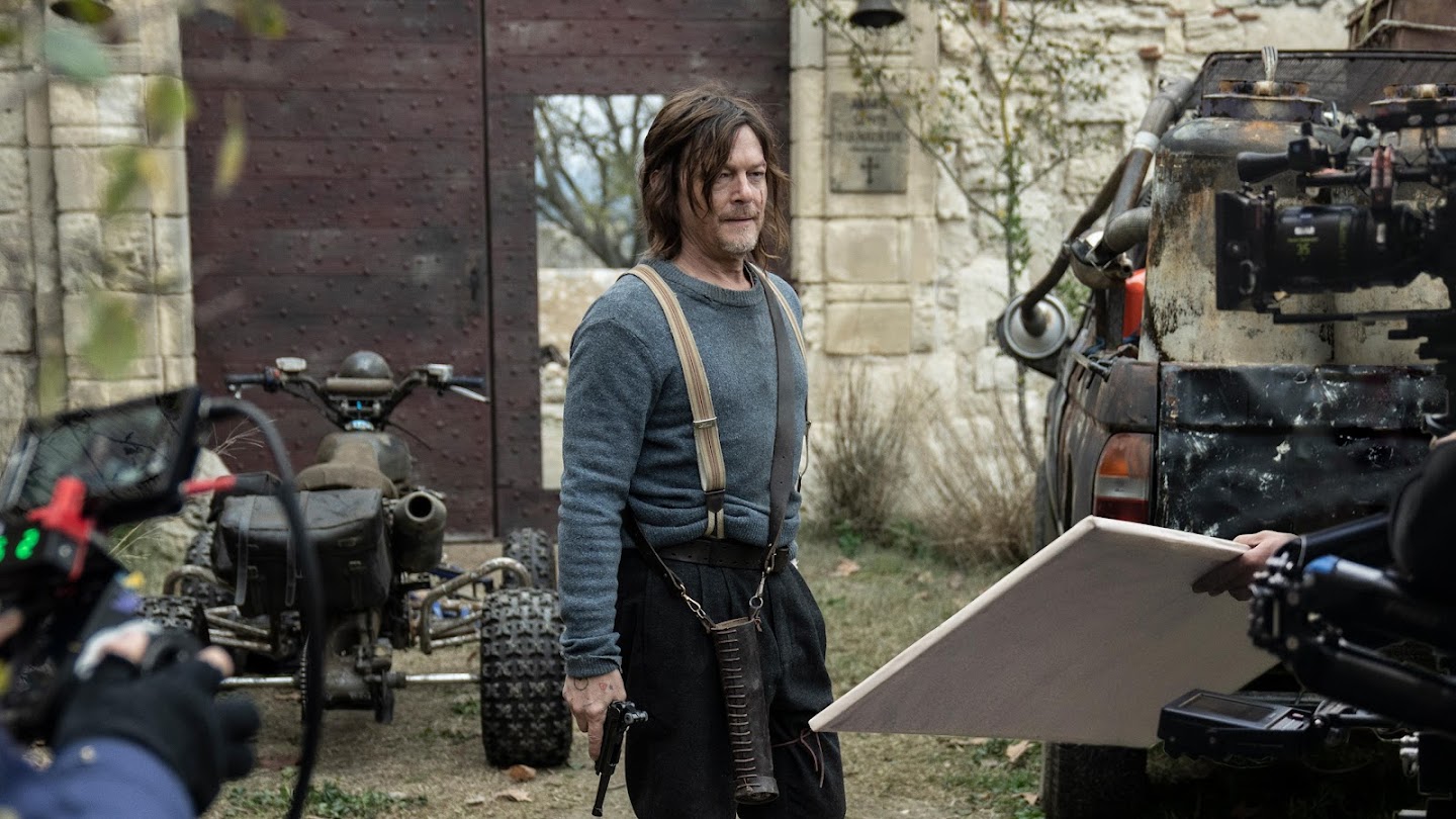 Watch The Walking Dead: Daryl Dixon: Cast Diaries live