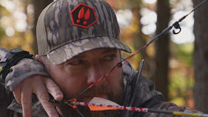 Forrest Shoots a 152'' Missouri Stud From a Tree Stand thumbnail