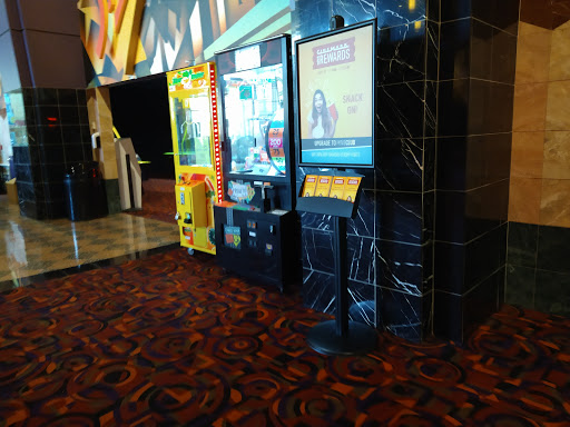 Movie Theater «Century 20 Jordan Creek And XD», reviews and photos, 101 Jordan Creek Pkwy, West Des Moines, IA 50266, USA