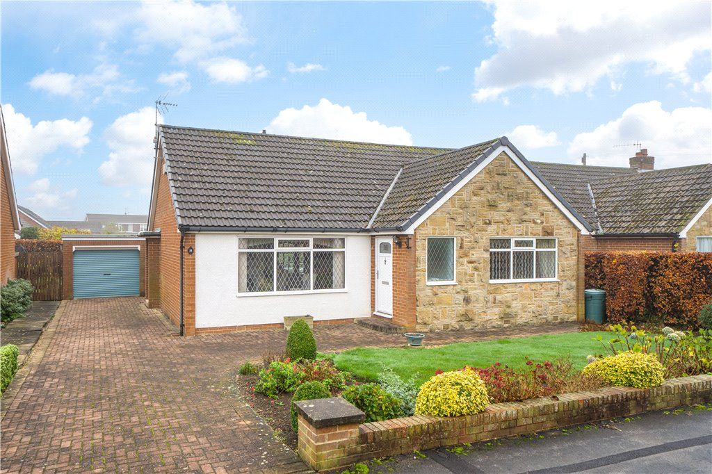 2 bed bungalow for sale in Hasley Road, Burley In Wharfedale, Ilkley ...