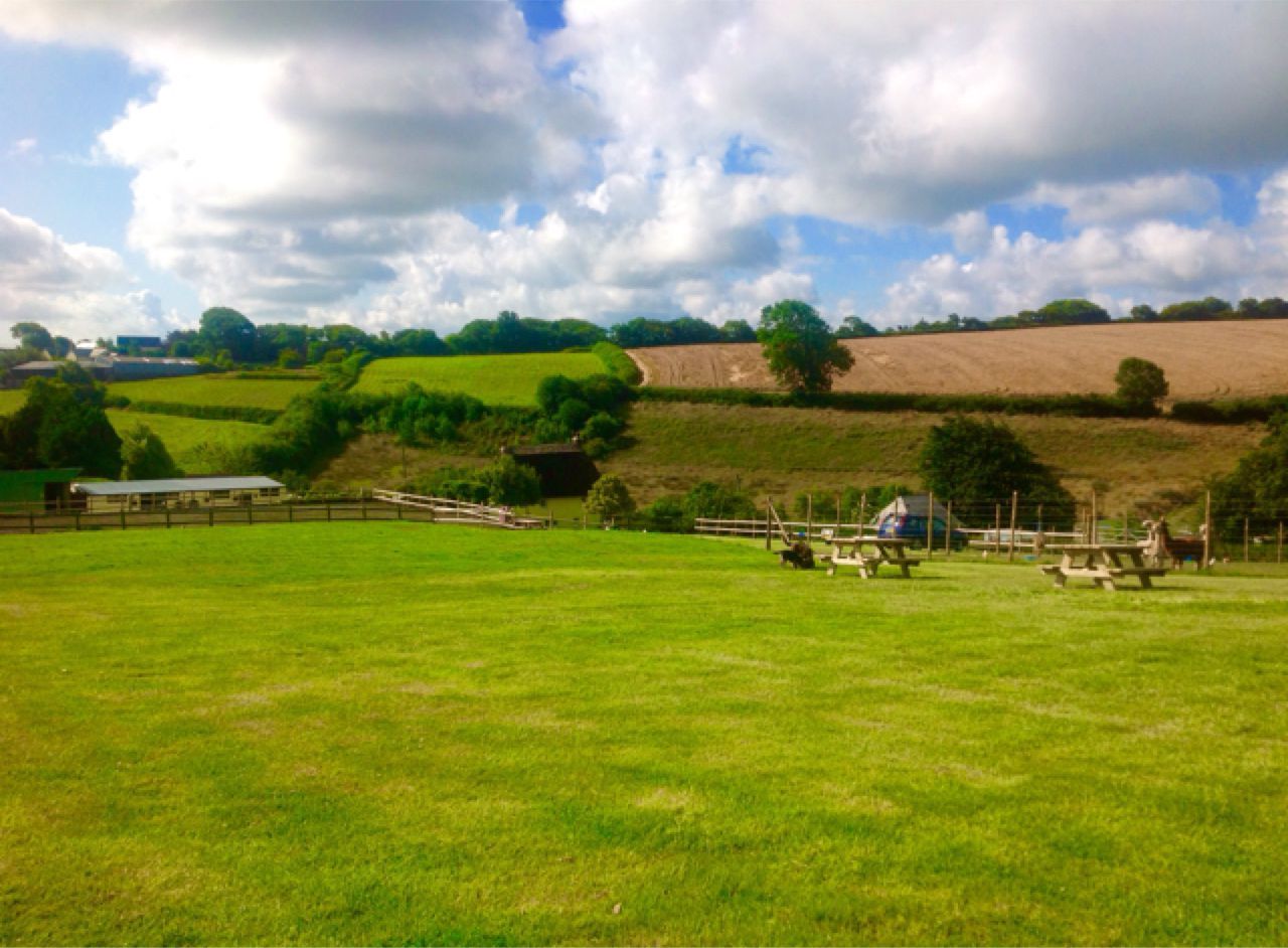 Broad Park camping near fairy cross in North Devon