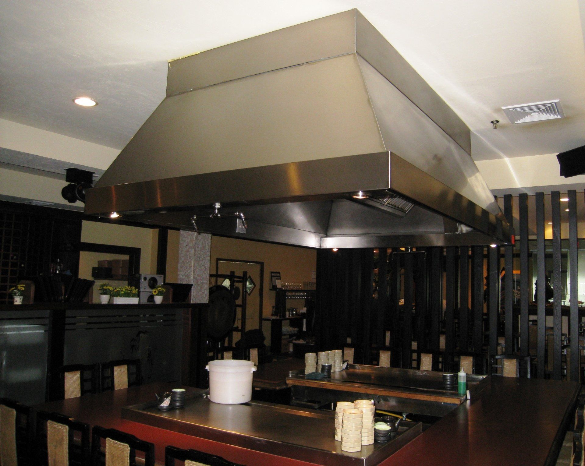 Custom Commercial Kitchen Hoods