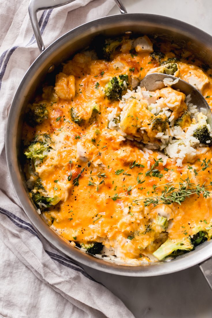 One Pot Cheesy Chicken Broccoli Rice Casserole