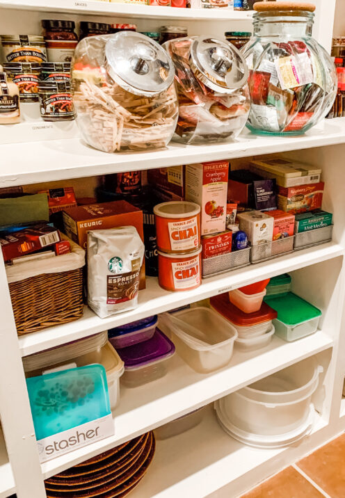 SMART IDEAS AND TIPS FOR ORGANIZING YOUR KITCHEN PANTRY | www.AfterOrangeCounty.com | #Pantry #Kitchen #HomeOrganization