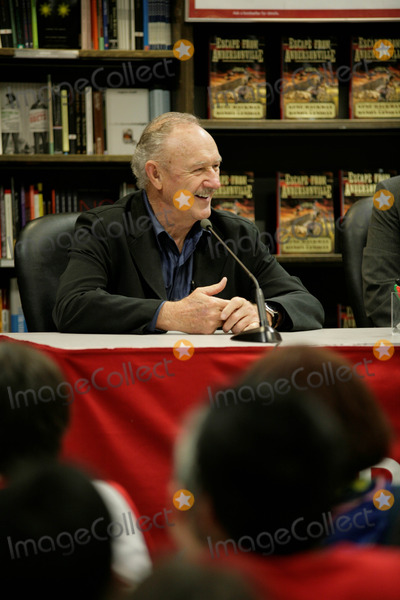 Gene Hackman Photo - New York, NY May 15, 2008
Bookstore appearance by Gene Hackman and 
co-author Daniel Lenihan, who discuss their latest 
book on the Civil War, Escape from Andersonville.
Digital photo by Luiz Rampelotto-PHOTOlink.net