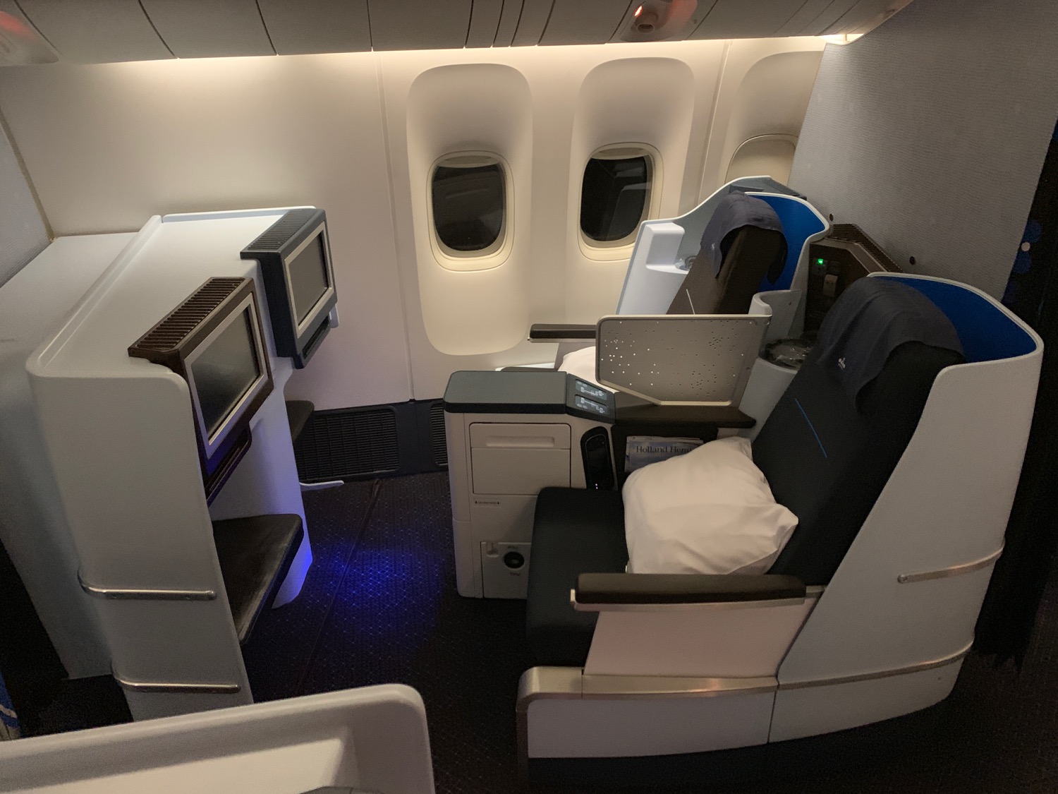 Delta boeing 777 seating chart - viewsklo