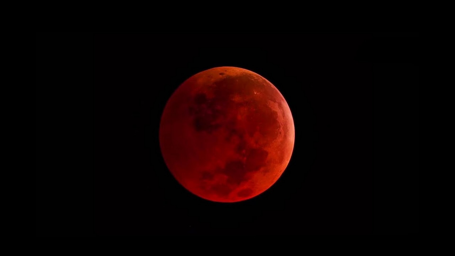 Super Blood Moon Wallpaper HD