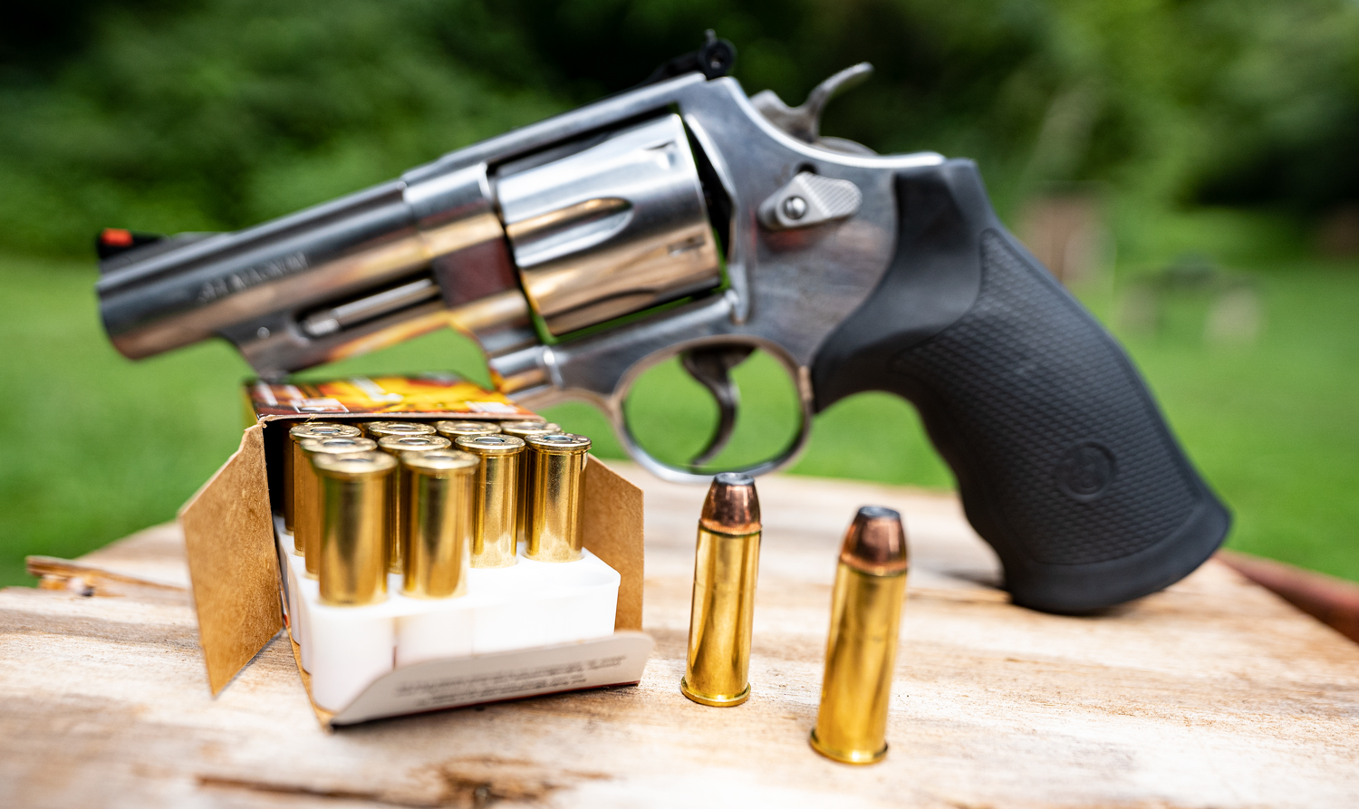 45 Long Colt vs 44 Magnum - Quel est le meilleur Tour pour vous ...