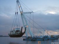 Mossekråkas siste reis - ved Nordscrap West AS i Hanøytangen Foto: Egl Knutsen