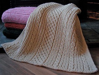 Easy-Aran-Blanket