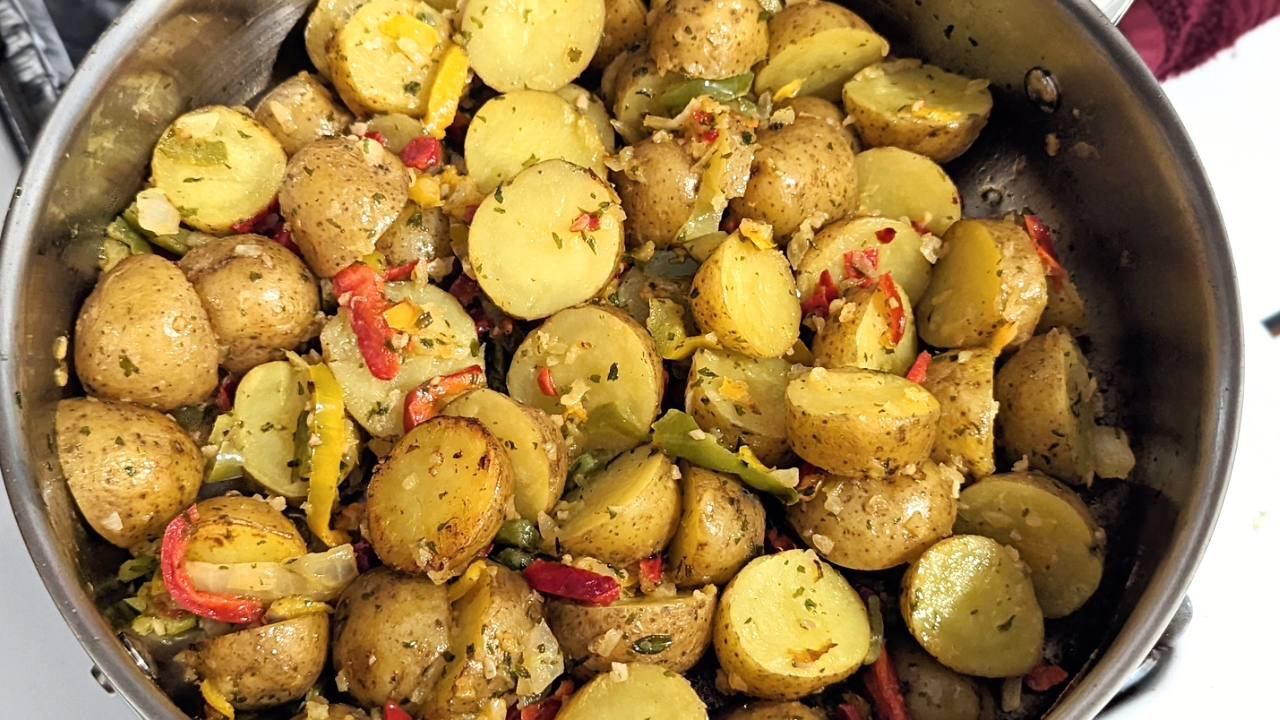 unsalted potatoes side dish no salt potatoes recipe with vegetables fried in unsalted butter and garlic