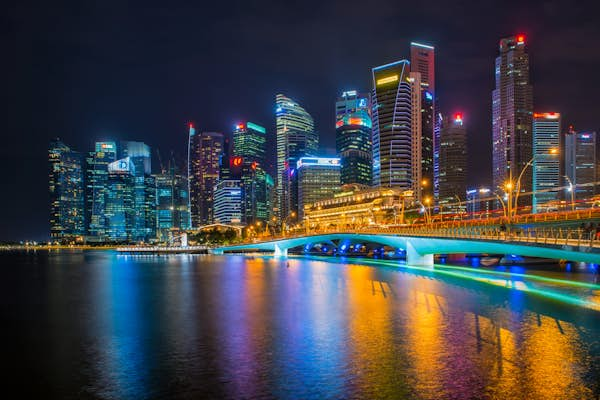 Singapore will track visitors arriving in the country with electronic ...