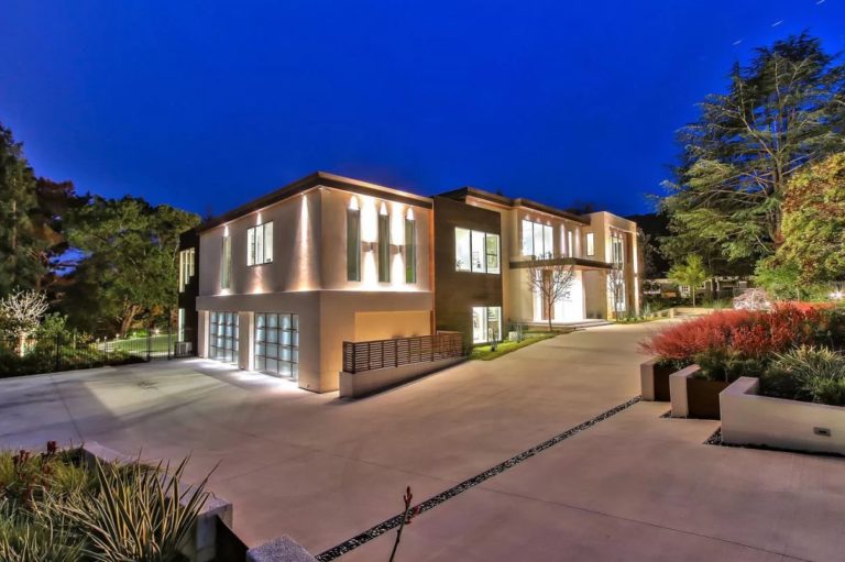 Exquisite Contemporary Estate in Los Gatos back to The Market