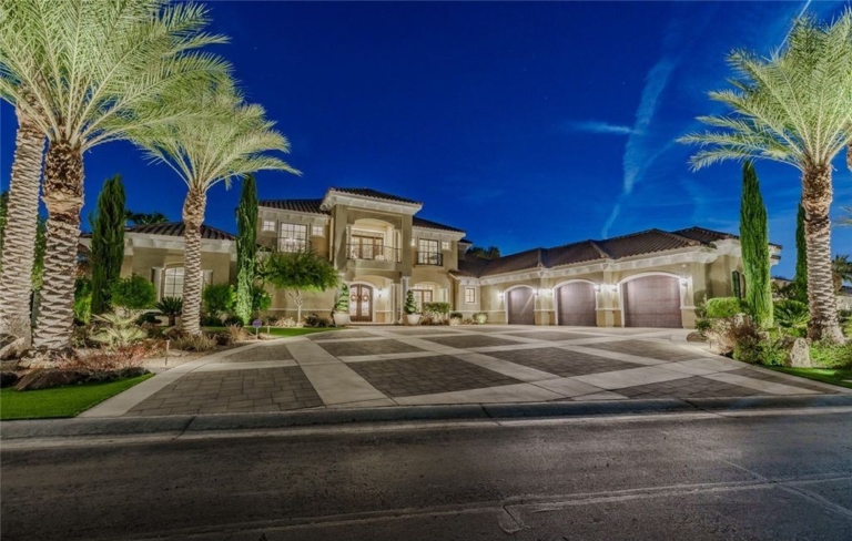 Nevada Luxury at Its Finest: Stunning Custom Estate with Double Fairway and Lake Views for $8.5 Million