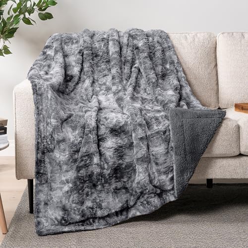 PAVILIA Faux Fur Throw Blanket Tie-Dye Grey, Soft Fuzzy Warm Sherpa Blankets & Throws for Bed, Fluffy Plush Thick Fleece Throw Blanket for Couch Sofa, Reversible Furry Shaggy Blanket, Grey 50x60