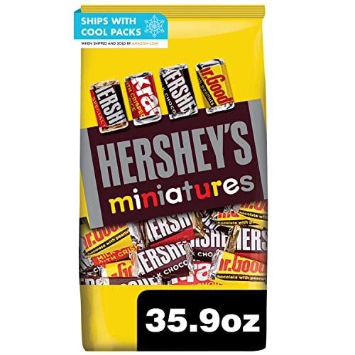 HERSHEY'S Miniatures Assorted Chocolate, Halloween Candy Party Pack, 35.9 oz