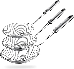 Spider Strainer Skimmer Spoon, HSpiow Set of 3 Sizes Frying Spoon Stainless Steel Fryer Scoop Wire Strainer Ladle with Long Handle for Kitchen Frying Cooking Food Pasta