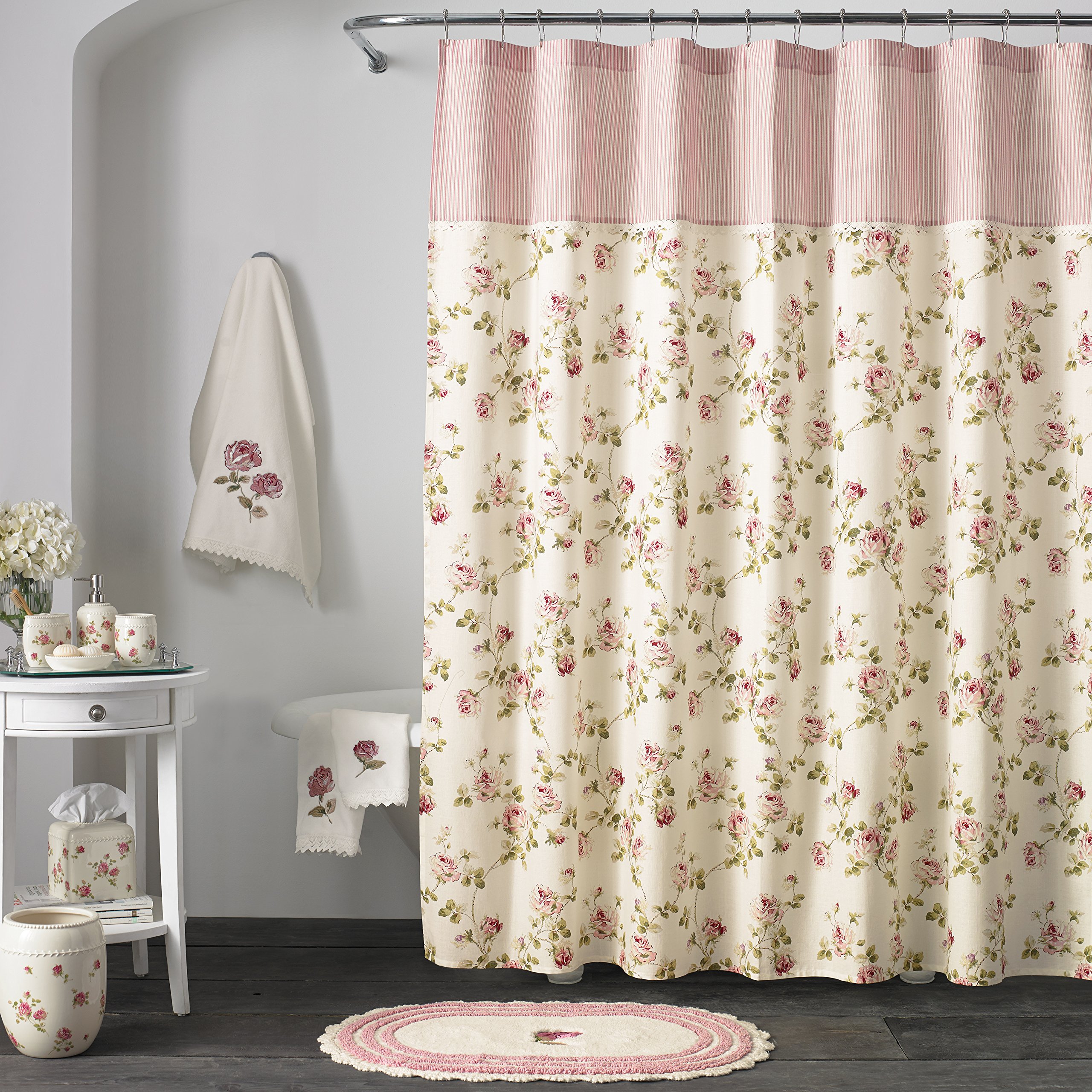 Country chic shower curtains