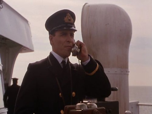 Kavan Smith in Titanic (1996)